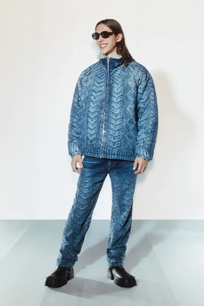 Look 34